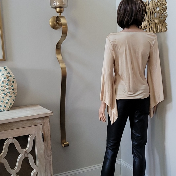 Express - Picture 3 of 5